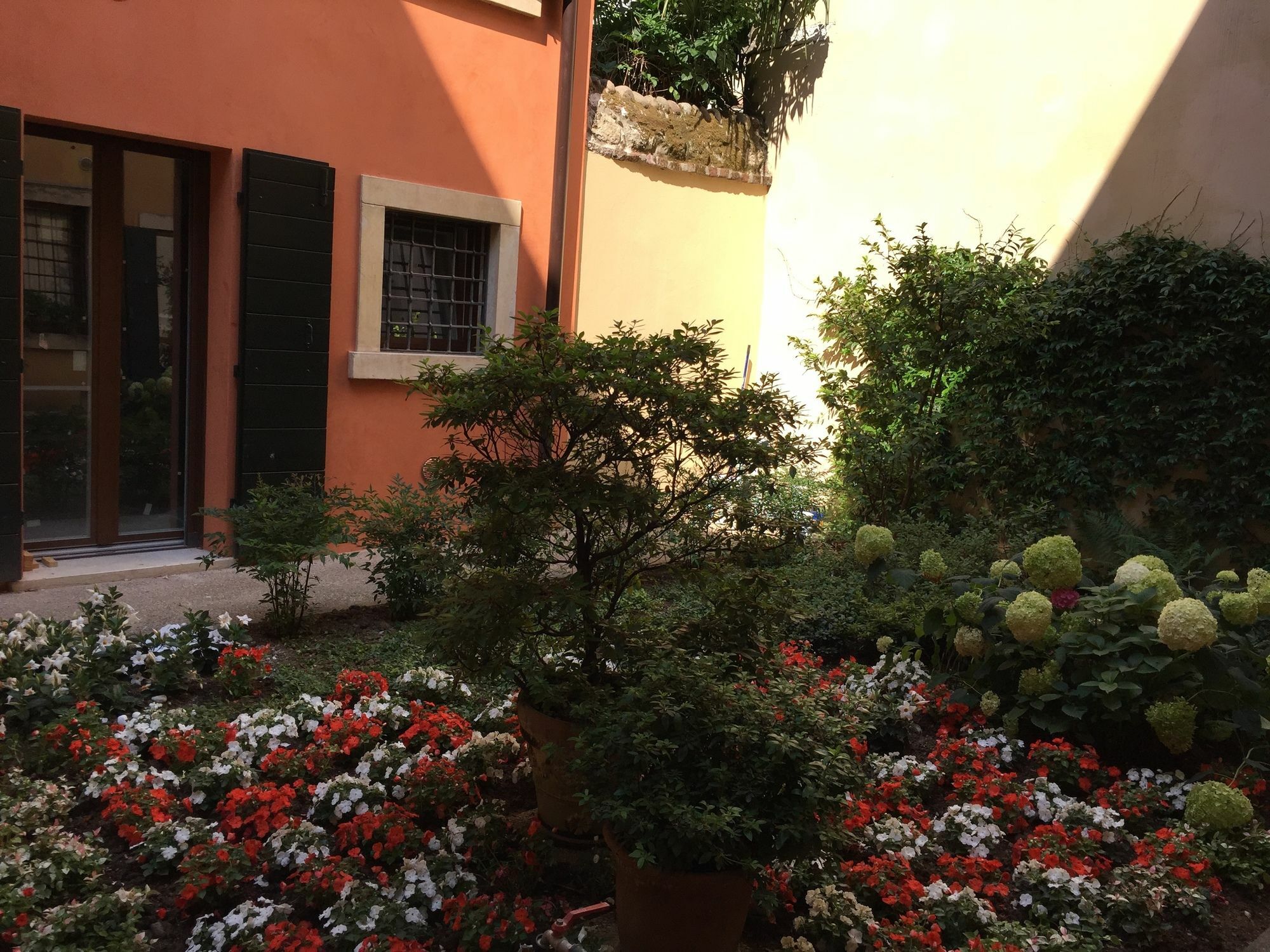 L'Angolino Nascosto Verona Ngoại thất bức ảnh